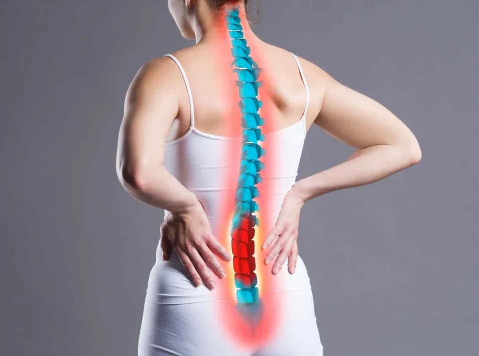 സ്ത്രീകളിലെ കാൽസ്യം കുറവ്: വീട്ടിൽ ശ്രദ്ധിക്കേണ്ട 5 ലക്ഷണങ്ങൾ.. Calcium deficiency in women: 5 symptoms to look out for at home