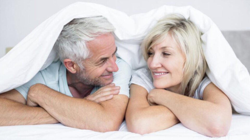 ആർത്തവവിരാമവും ലൈംഗിക താല്പര്യവും: നിങ്ങൾ അറിഞ്ഞിരിക്കേണ്ട വസ്തുതകൾ. Menopause and sexual desire: Facts you need to know